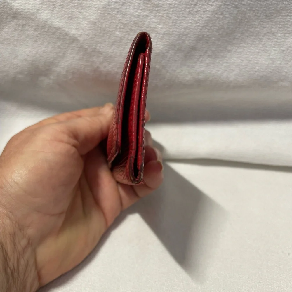 💎Red Louis Vuitton Epi Key case